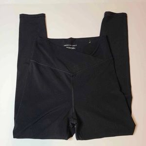 AMERICAN EAGLE THE LIGHTWEIGHT EVERYTHING LEGGING 7/8 LENGTH